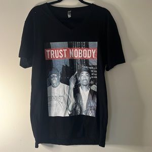 Unisex medium Tupac/biggie t shirt